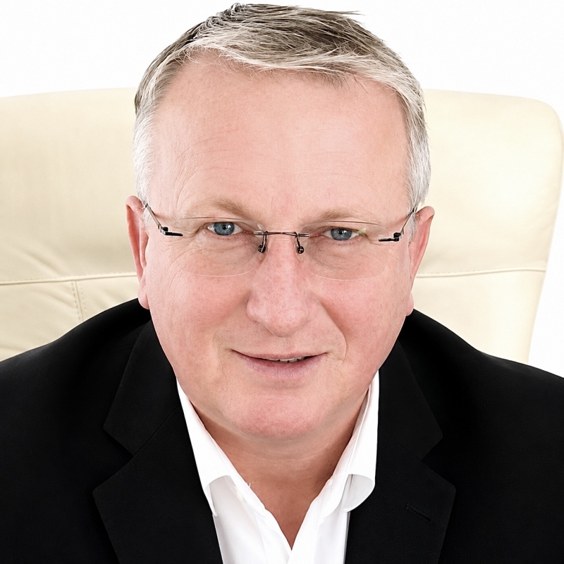 Remus Lăpușan - „Românii nu pot fi puși în fața faptului împlinit. Guvernarea se face cu oamenii, nu peste ei!”